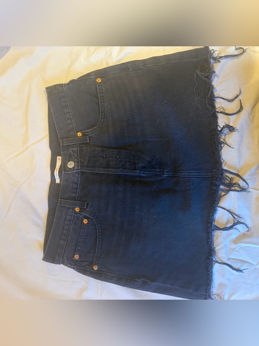 Levi's Dark Blue High-Rise Denim Skirt with Frayed Hem
